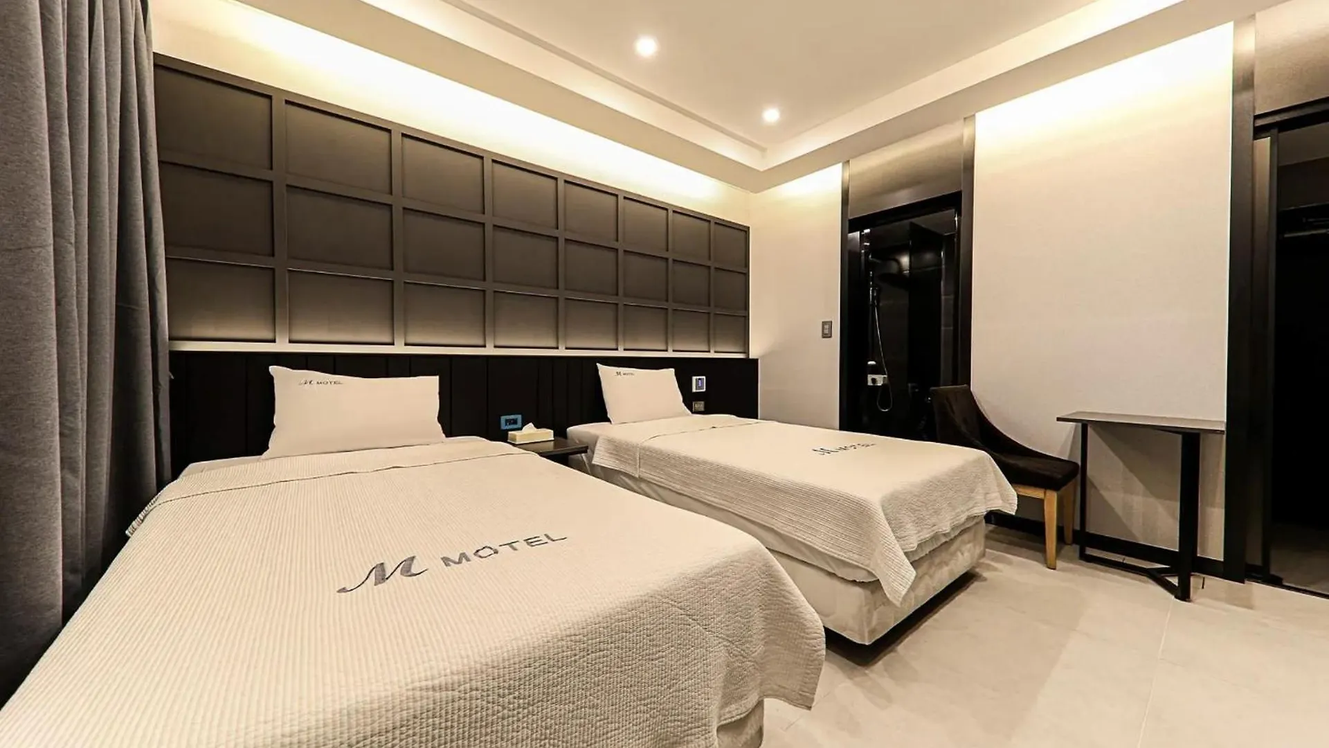 موتيل جيجو The M Hotel